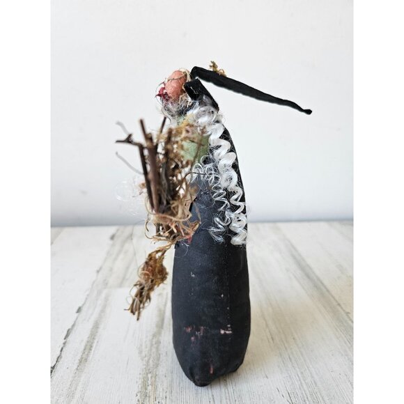 Shabby chic witch broom figurine statue decor plush - Picture 2 of 8
